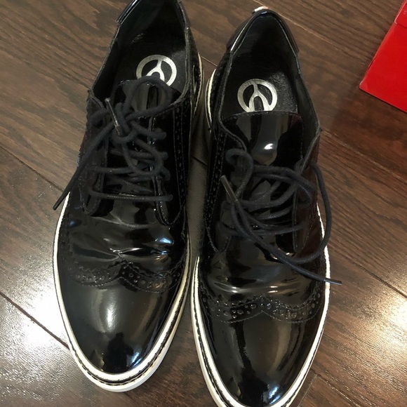 The wishbone collection shoe - Picture 1 of 4